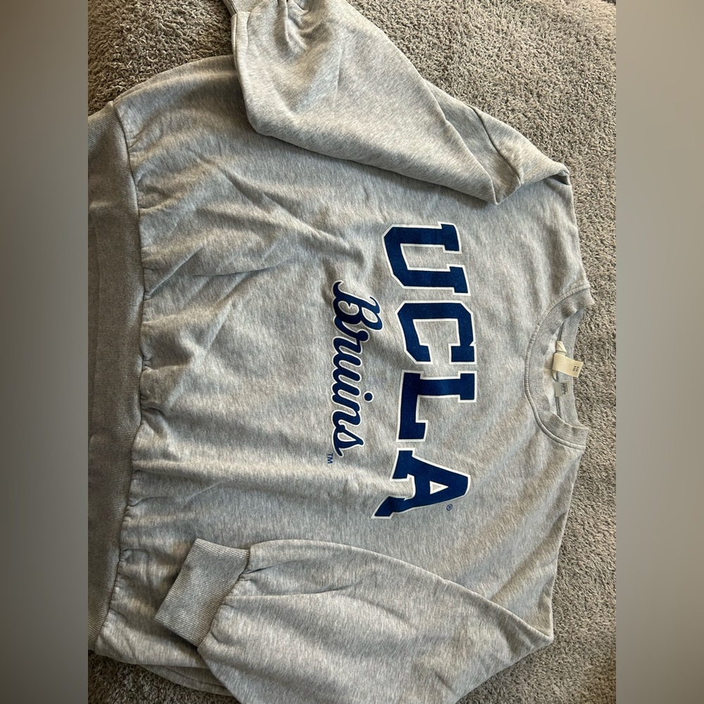 SWEATER -GREY- UCLA BRUINS